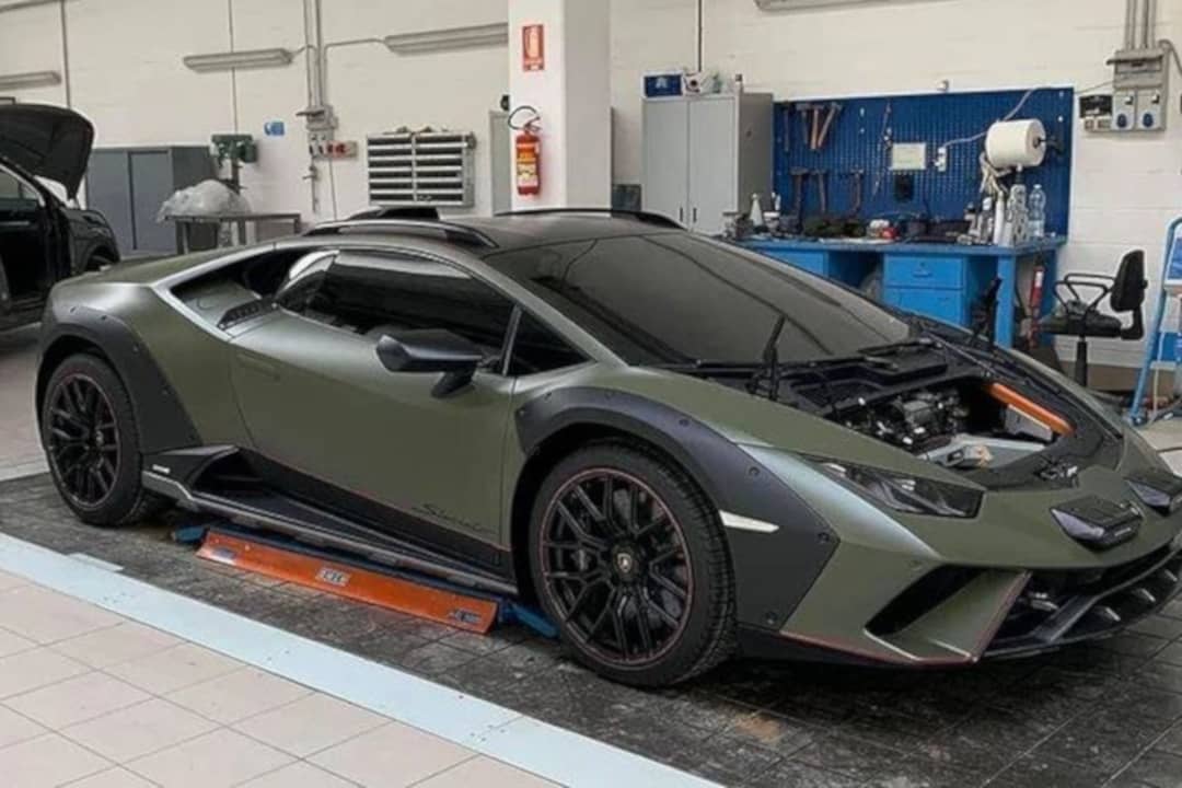 Lamborghini Huracan Sterrato Leaked