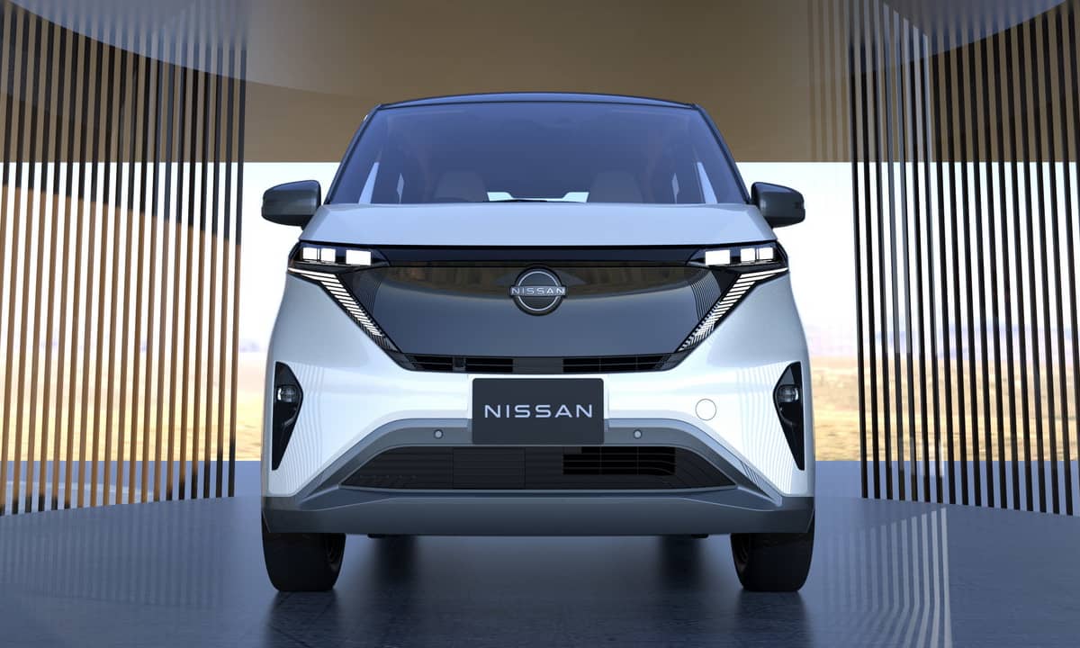 Nissan Sakura EV Front