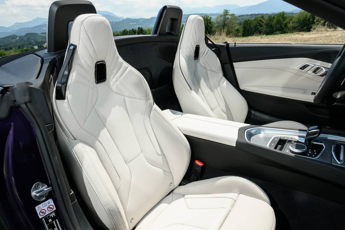 BMW Z4 M40i 2023 Seat