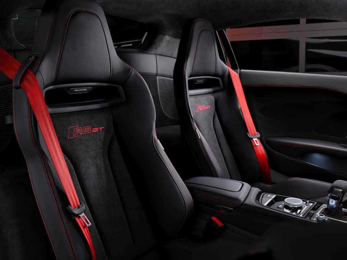 Audi R8 Coupe V10 GT RWD Seats