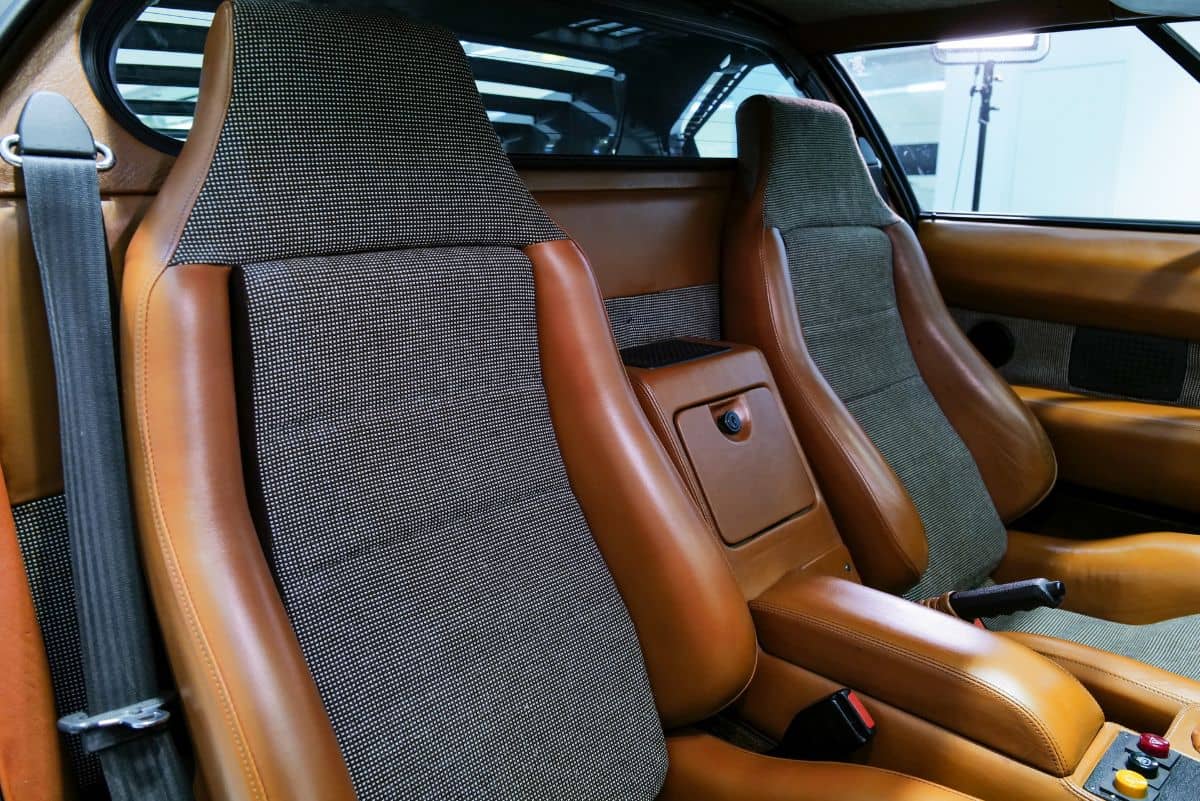 BMW M1 1980 Seat
