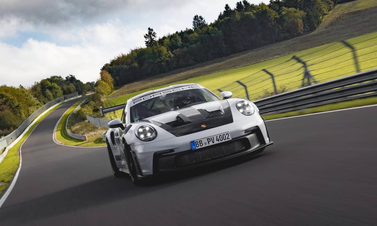 ポルシェ 911 GT3 RSがニュルブルクリンクでタイムアタック