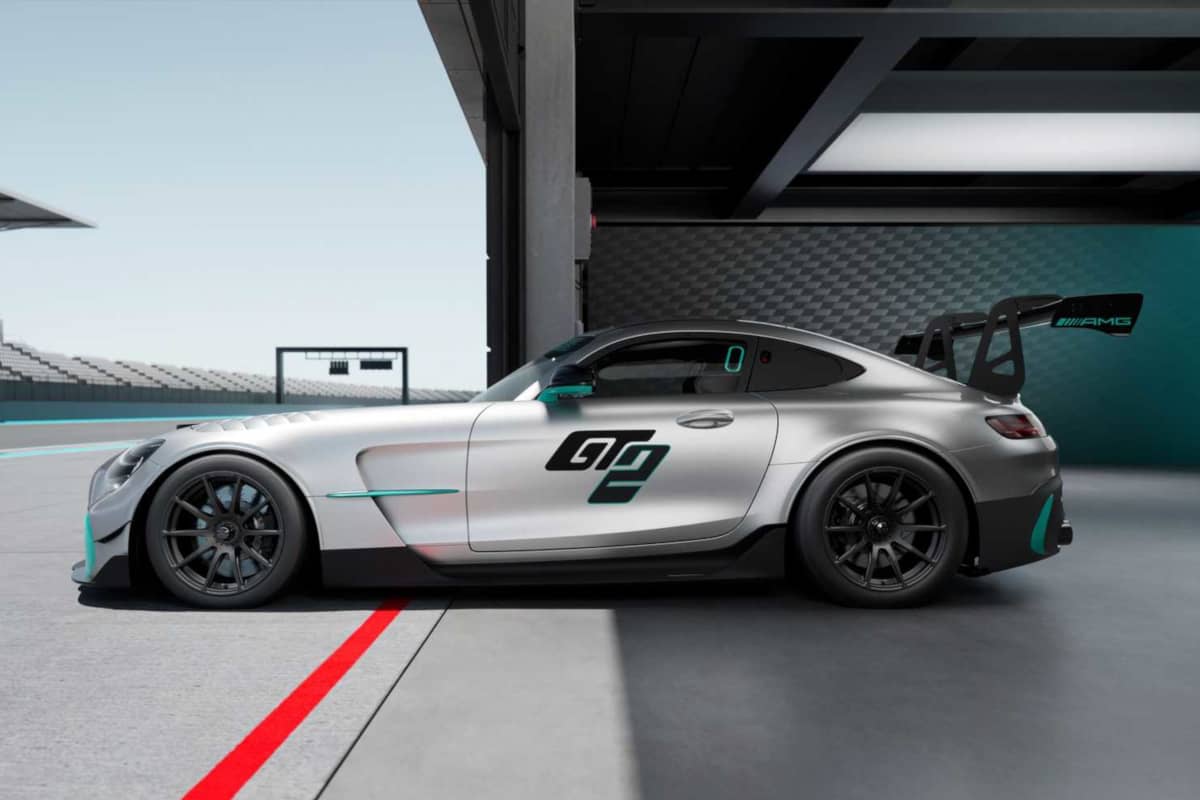 Mercedes-AMG GT2 Side