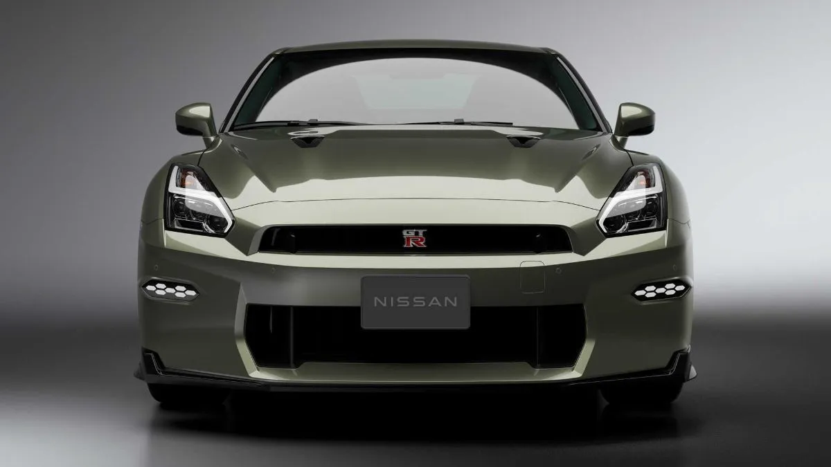 Nissan GT-R 2024 T-Spec Front