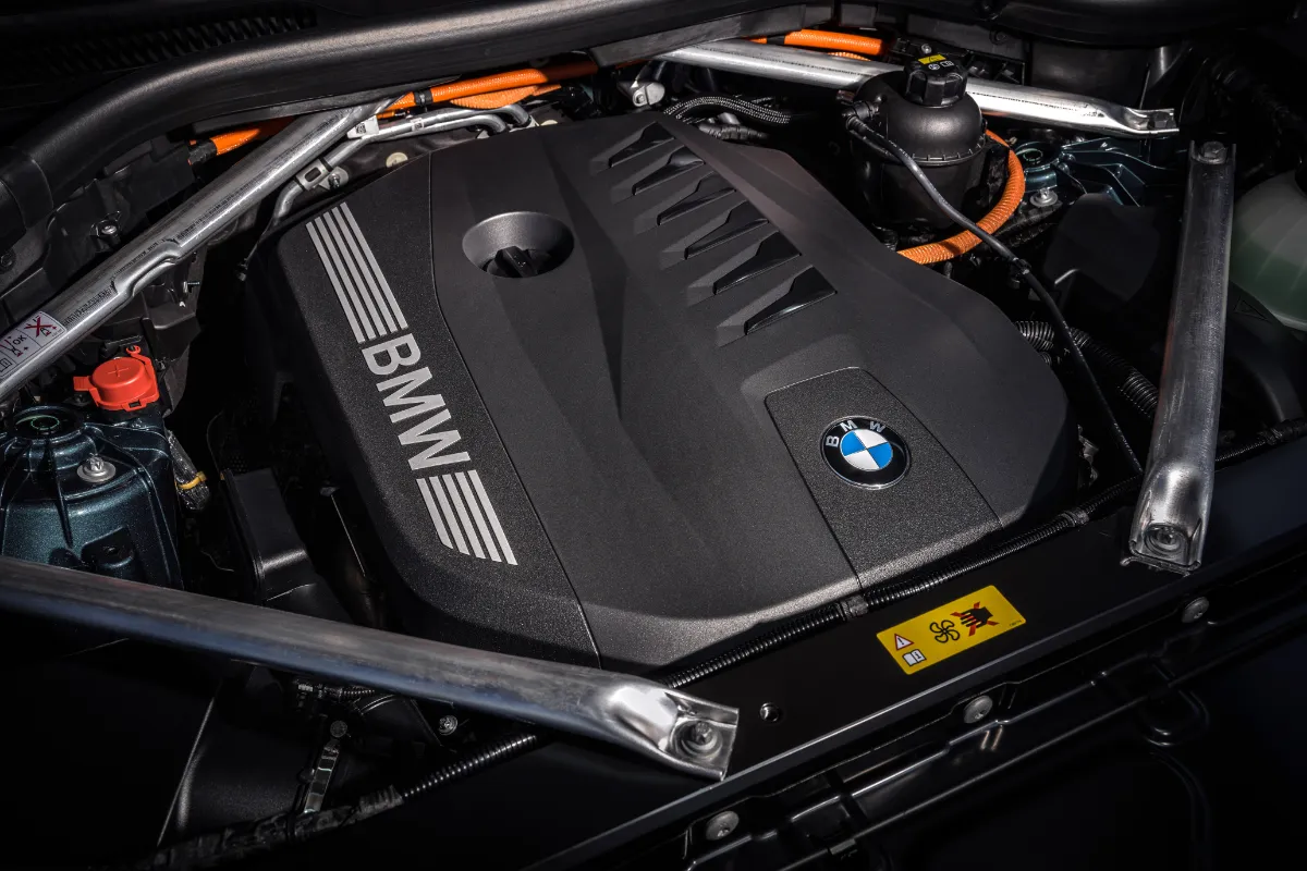 BMW X5 2024 Engine