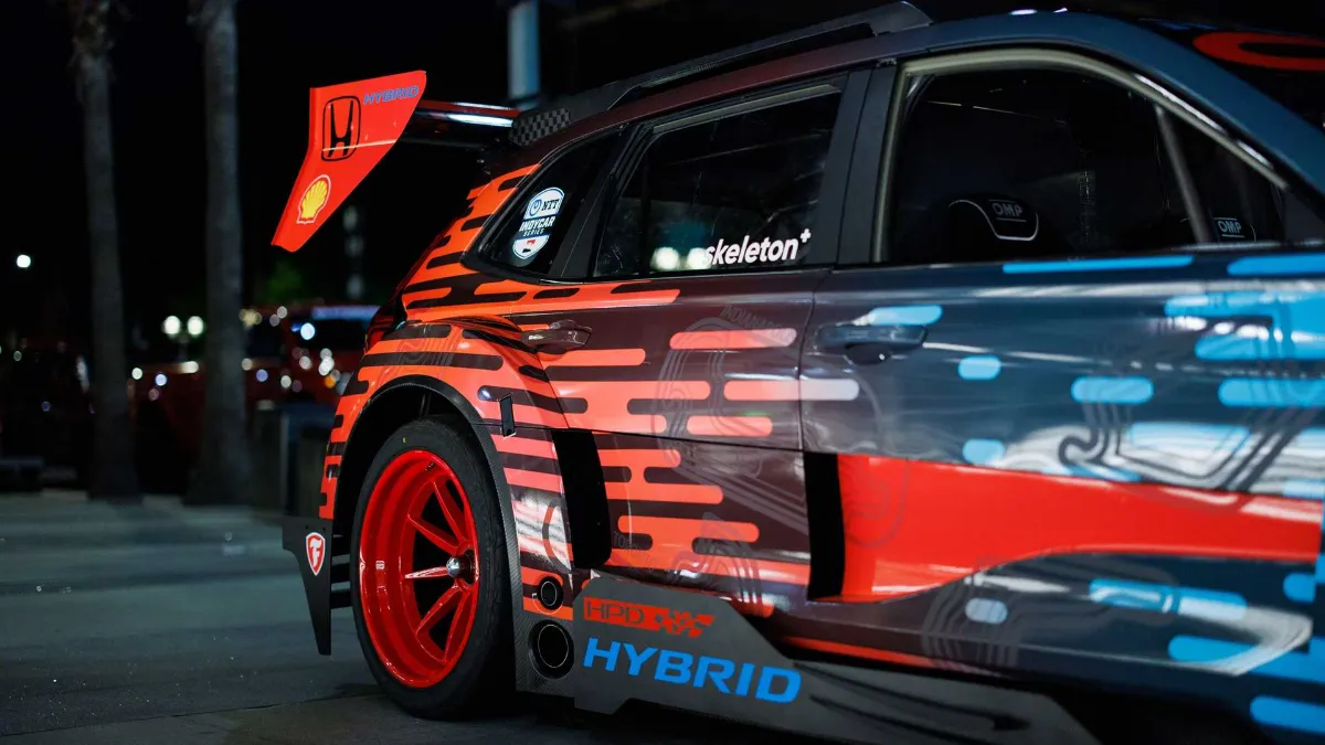 Honda CR-V Hybrid Racer Rear fender