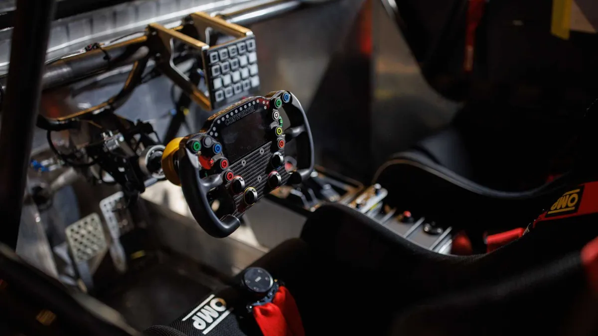Honda CR-V Hybrid Racer Steering wheel
