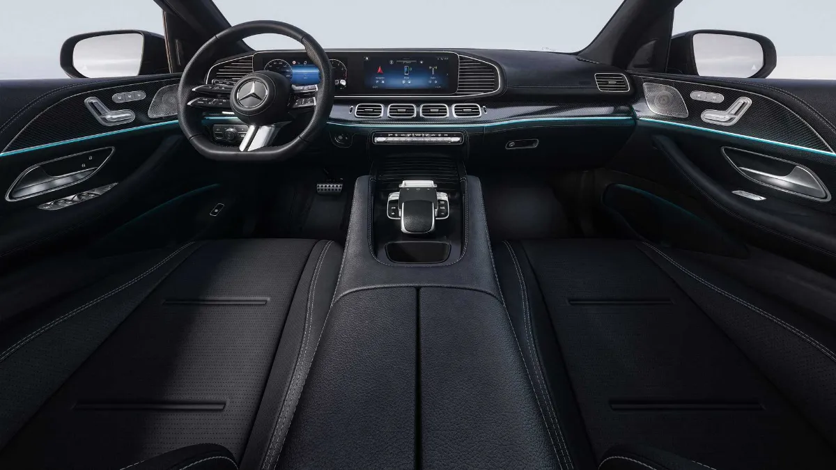 Mercedes-Benz GLE 2024 Cockpit