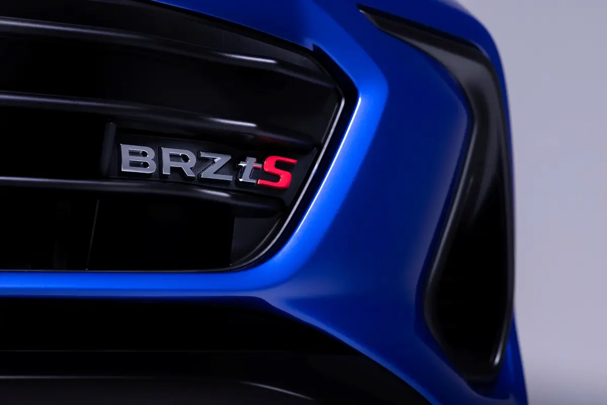 Subaru BRZ tS 2024 Badge front