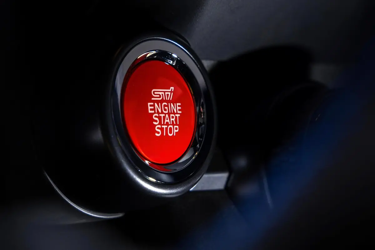 Subaru BRZ tS 2024 Start / Stop