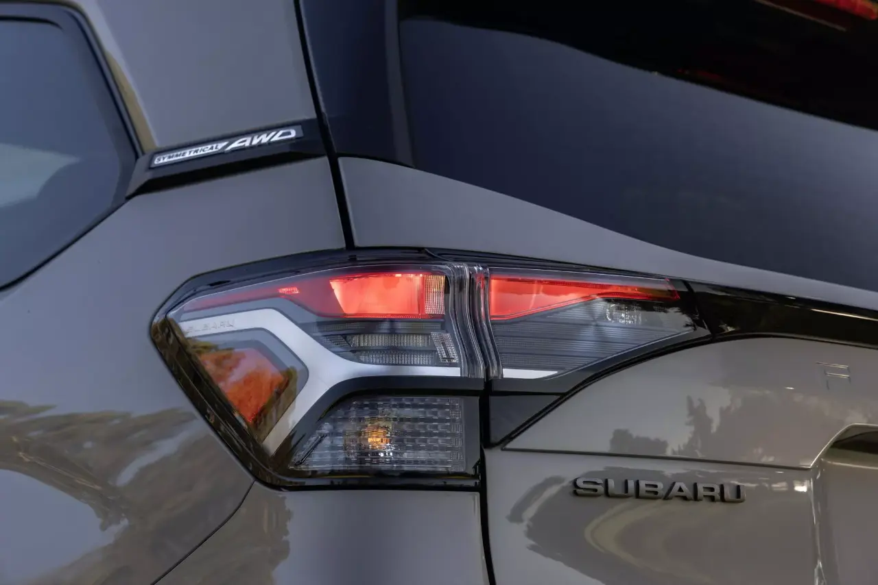 Subaru Forester 2024 Taillight