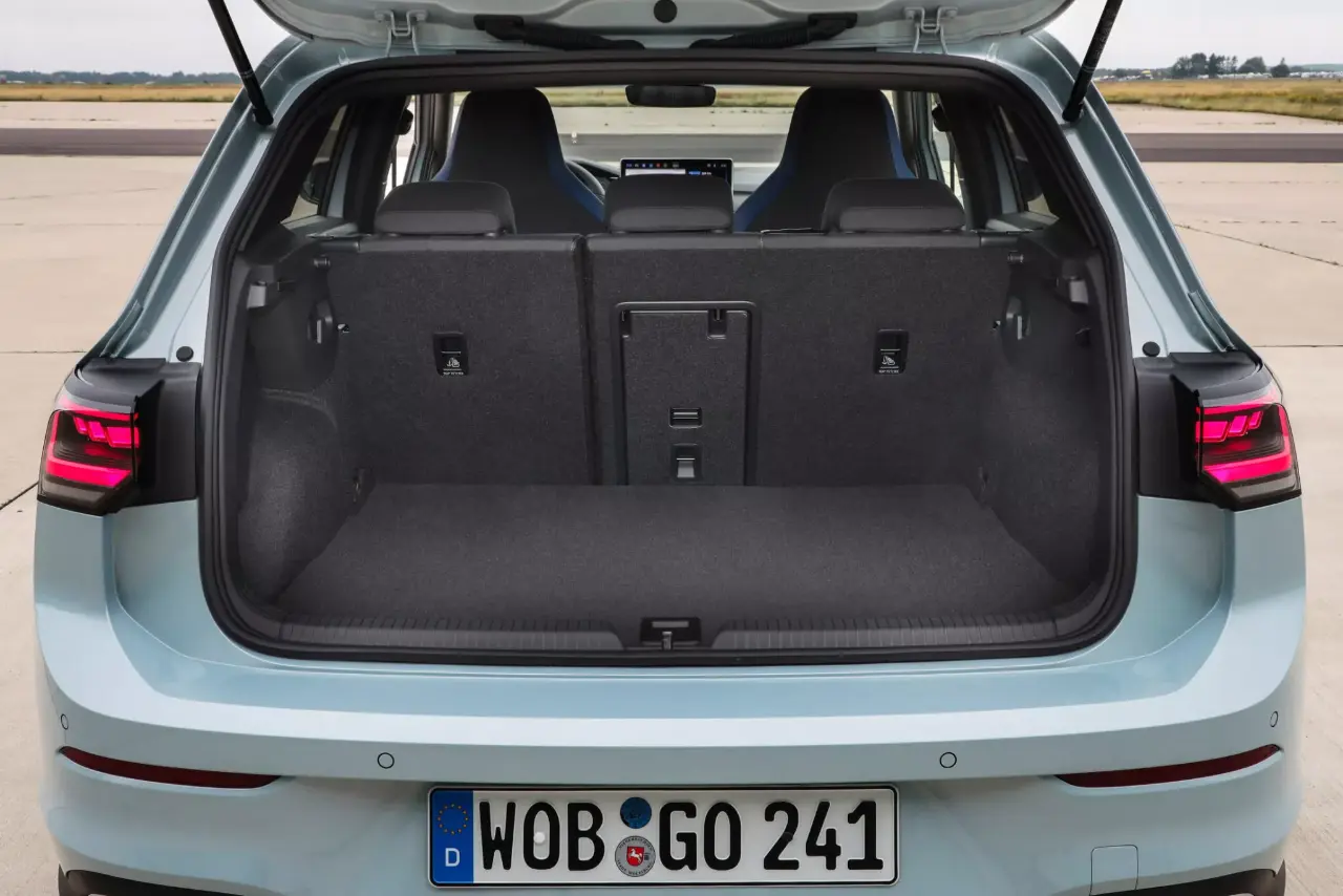 VW Golf 8.5 Luggage