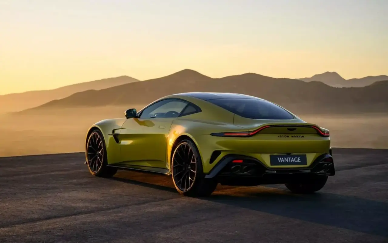 Aston Martin Vantage 2024 Rear