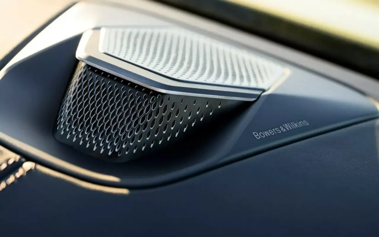 Aston Martin Vantage 2024 Audio