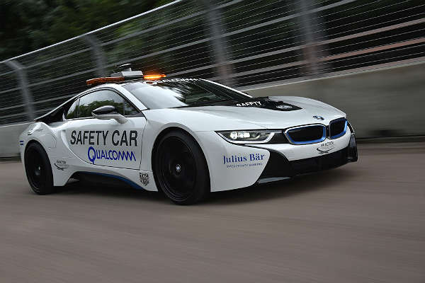  BMW_i8 FE Safety Car